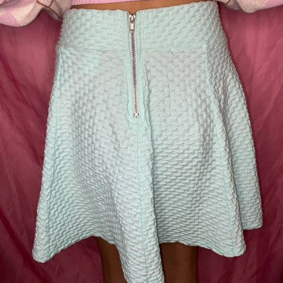 Divided Turquoise skirt - Picture 3 of 3
